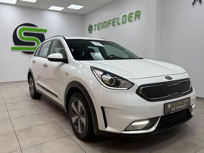 Weiß Gebraucht 2018 Kia Niro Vision SUV | 13.990 € (Fairer Preis)
