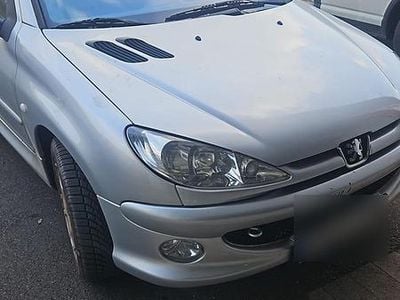 Gebraucht Peugeot 206 88 PS (64 kW) 2004 Silber Kombi
