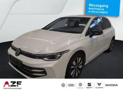 Gebraucht VW Golf VIII Goal 150 PS (110 kW) 2025 Oryxweiß perlmutteffekt Kleinwagen