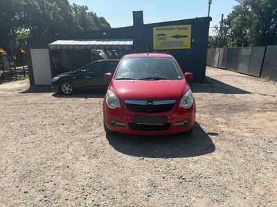 Opel Agila