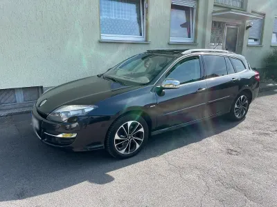 Gebraucht Renault Laguna GrandTour Bose Edition 130 PS (95 kW) 2013 Schwarz Kombi