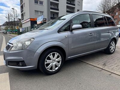 Gebraucht Opel Zafira Edition 140 PS (102 kW) 2006 Silber Van / Kleinbus