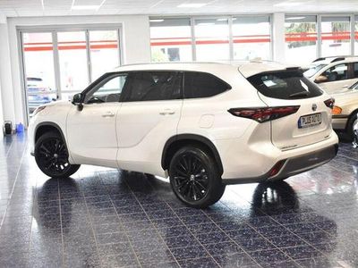 Usata Toyota Highlander Luxury 247 CV (181 kW) 2024 Bianco SUV