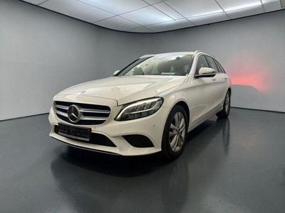 Gebraucht Mercedes C180 Avantgarde 156 PS (114 kW) 2020 Weiß Kombi