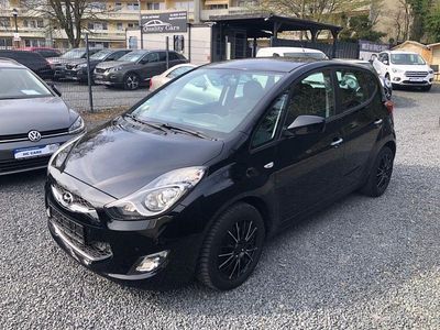 Gebraucht Hyundai ix20 Trend 125 PS (91 kW) 2013 Schwarz Kleinwagen