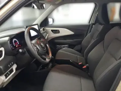 Ny Suzuki Swift Comfort 83 HK (61 kW) 2025 Orange Halvkombi