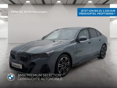 Gebraucht BMW i5 M Sport 250 kW (340 PS) 2025 Grün Limousine