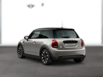 Gebraucht Mini Cooper SE Classic 135 kW (184 PS) 2023 Grau metallic Kleinwagen