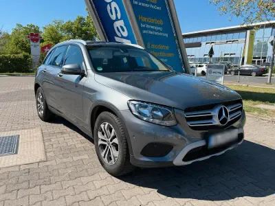 Używany Mercedes GLC220 170 KM (125 kW) 2017 SUV