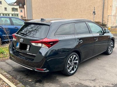 Gebraucht Toyota Auris Hybrid 99 PS (72 kW) 2016 Schwarz Kombi