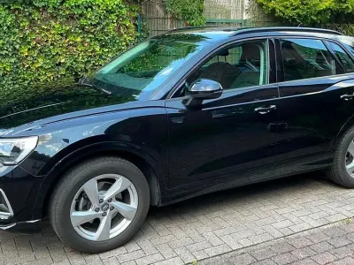 Gebraucht Audi Q3 Advanced Plus 150 PS (110 kW) 2019 Schwarz SUV