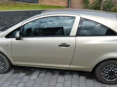 Gebraucht Opel Corsa 60 PS (44 kW) 2009 Beige Kleinwagen