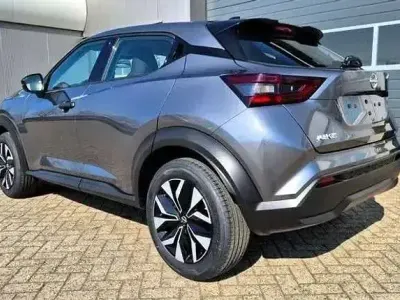Neu Nissan Juke 114 PS (83 kW) 2025 Verschiedene farben SUV