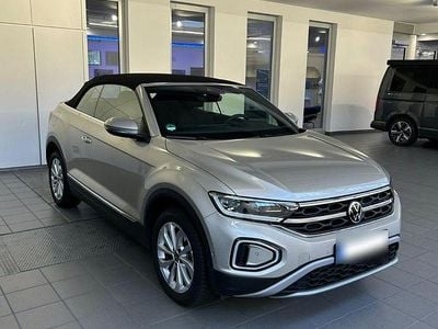 Second-hand VW T-Roc Cabriolet Style 150 CP (110 kW) 2023 Argintiu Cabrio