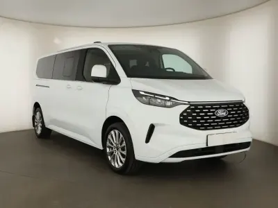 Gebraucht Ford Tourneo Titanium 150 PS (110 kW) 2024 Weiß Van / Kleinbus