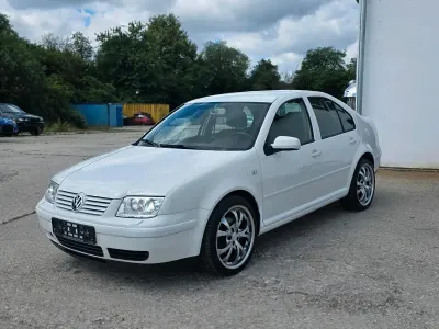 Gebraucht VW Bora 116 PS (85 kW) 2001 Weiß Limousine