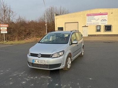 Silber Gebraucht 2010 VW Touran Van / Kleinbus | 4.500 € (Fairer Preis)