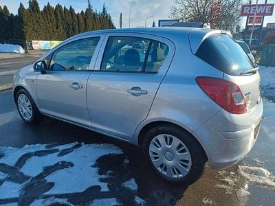 Silber Gebraucht 2008 Opel Corsa Limousine | 3.690 € (Etwas zu teuer)