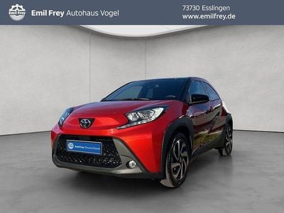 Usata Toyota Aygo X Basis 72 CV (52 kW) 2025 Rosso SUV