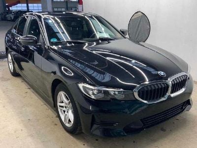 Gebraucht BMW 320 Advantage 190 PS (139 kW) 2022 Schwarz Limousine