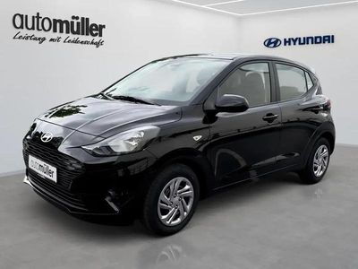 Gebraucht Hyundai i10 Select 62 PS (45 kW) 2025 Phantom black / met Kleinwagen