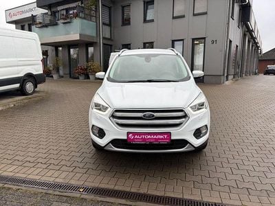 Weiß Gebraucht 2019 Ford Kuga Cool & Connect SUV | 14.990 € (Guter Preis)
