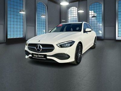 Gebraucht Mercedes C200 Avantgarde 204 PS (150 kW) 2024 Unilack polarweiß Kombi