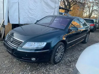 Usata VW Phaeton 224 CV (164 kW) 2005 Grigio Berlina