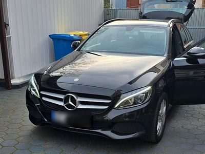 Gebraucht Mercedes C200 Exclusive 136 PS (100 kW) 2016 Schwarz Kombi