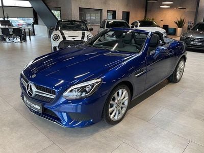 Gebraucht Mercedes SLC200 184 PS (135 kW) 2020 Blau Cabrio