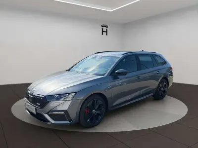 Gebraucht Skoda Octavia RS 200 PS (147 kW) 2024 Graphitegrau metallic Kombi