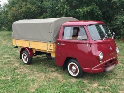Gebraucht VW Crafter 32 PS (23 kW) 1963 Rot
