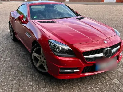 Gebraucht Mercedes SLK200 184 PS (135 kW) 2015 Rot Cabrio
