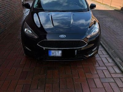 Gebraucht Ford Focus Titanium 150 PS (110 kW) 2017 Schwarz Kombi