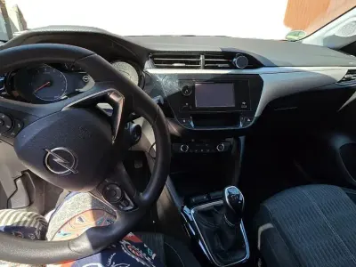 Gebraucht Opel Corsa 75 PS (55 kW) 2021 Weiß Kleinwagen