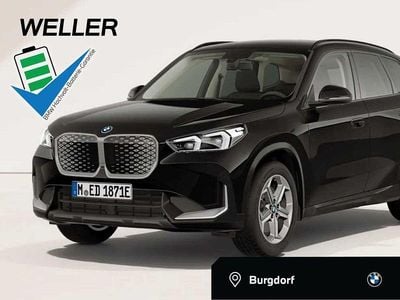 Nouă BMW iX1 150 kW (204 CP) 2026 Negru SUV
