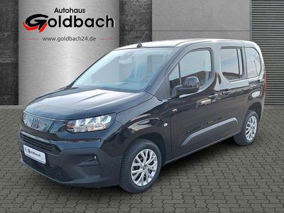 Neu Fiat Doblò 102 PS (75 kW) 2026 632 cinema schwarz metallic Van / Kleinbus