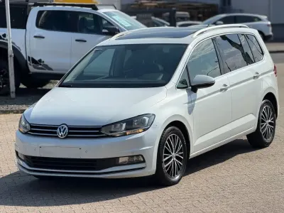 Gebraucht VW Touran Highline 150 PS (110 kW) 2016 Weiß Van / Kleinbus