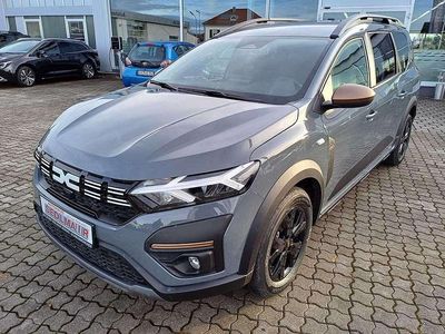 Grau Neu 2025 Dacia Jogger Extreme Van / Kleinbus | 20.880 € (Guter Preis)