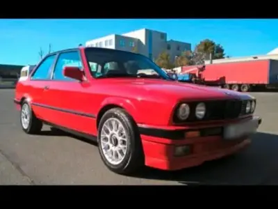 Begagnad BMW 318 Executive 113 HK (83 kW) 1990 Röd Sedan