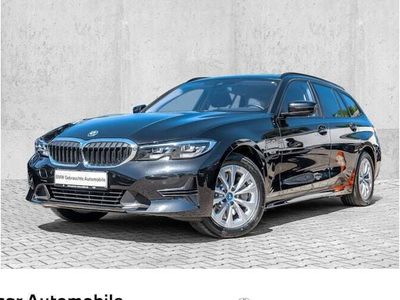 BMW 330e