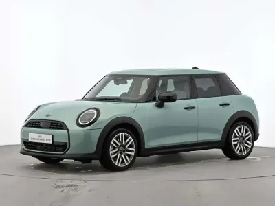 Usata Mini Cooper Classic 156 CV (114 kW) 2024 Verde Utilitaria