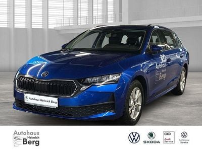 Gebraucht Skoda Octavia Essence 116 PS (85 kW) 2025 Blau Kombi