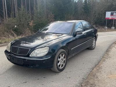 Second-hand Mercedes S500L 306 CP (225 kW) 2003 Negru Berlinǎ