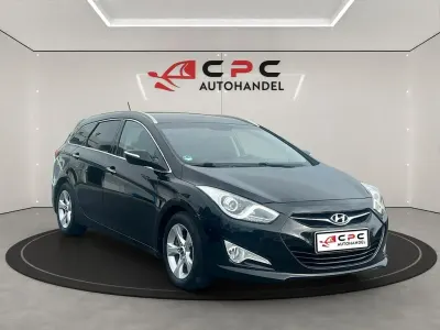 Gebraucht Hyundai i40 Style 136 PS (100 kW) 2013 Schwarz Kombi