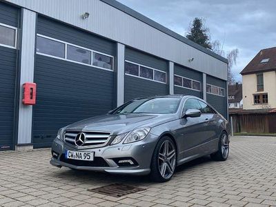 Gebraucht Mercedes E350 AMG 231 PS (169 kW) 2009 Grau Coupé