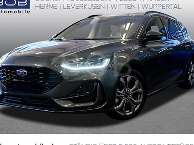 Grau Gebraucht 2024 Ford Focus ST-Line Kombi | 23.888 € (Guter Preis)