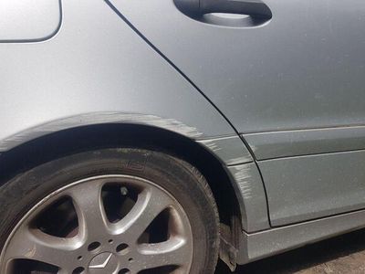 Mercedes C180