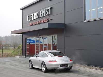 Gebraucht Porsche 996 300 PS (220 kW) 2000 Silber Coupé