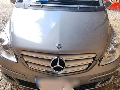 Gebraucht Mercedes B200 136 PS (100 kW) 2007 Grau Van / Kleinbus